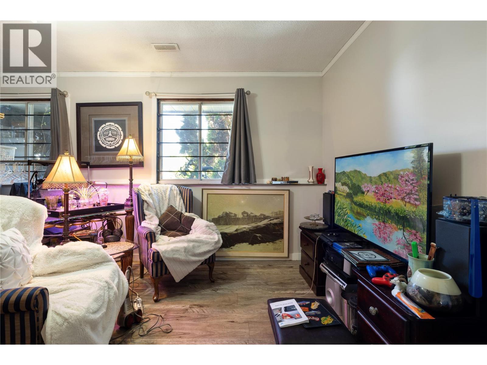 3928 15 Crescent, Vernon, British Columbia  V1T 7H4 - Photo 37 - 10384552