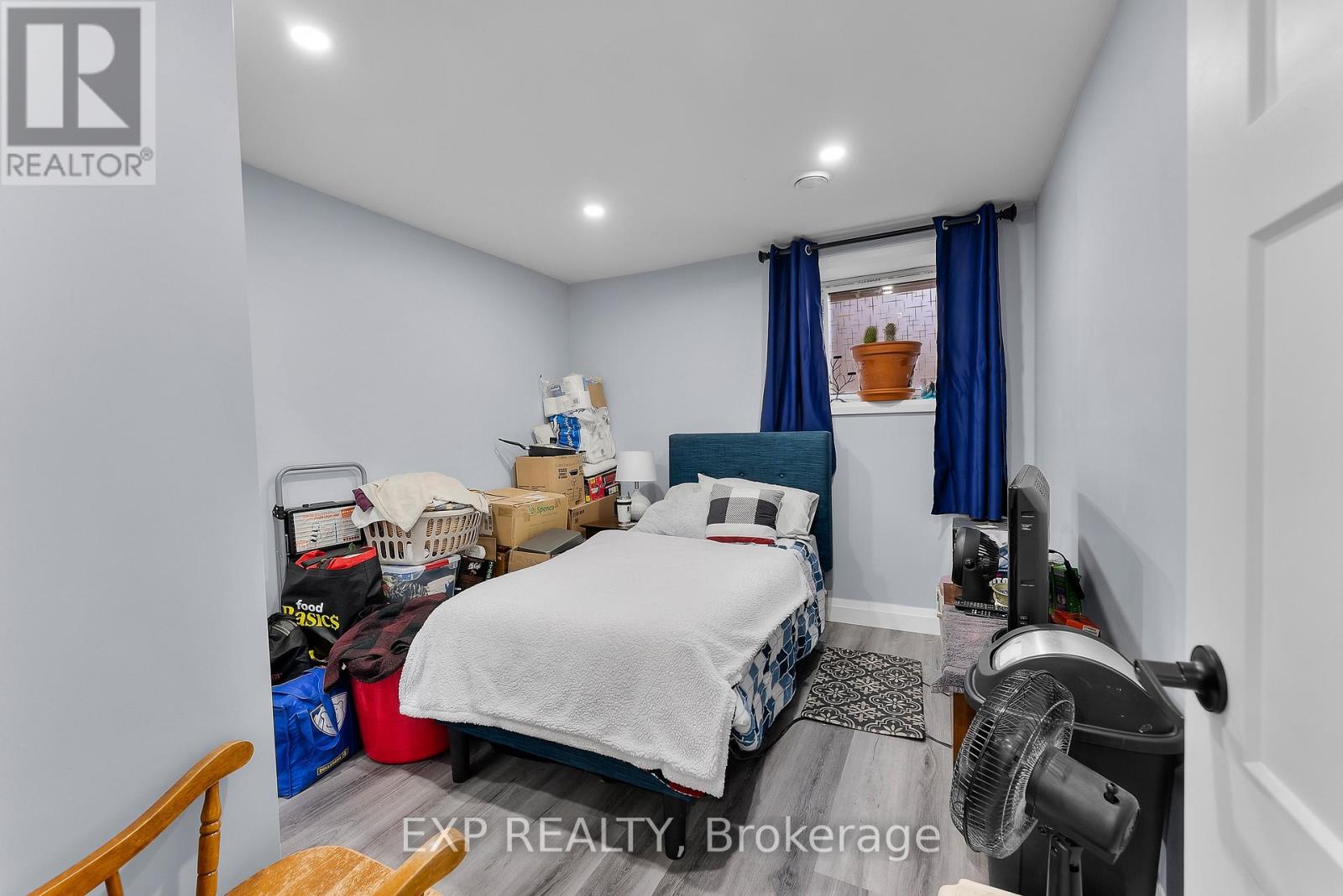 Lower - 13 Hopkins Street, Thorold, Ontario  L2V 0E9 - Photo 9 - X13036606