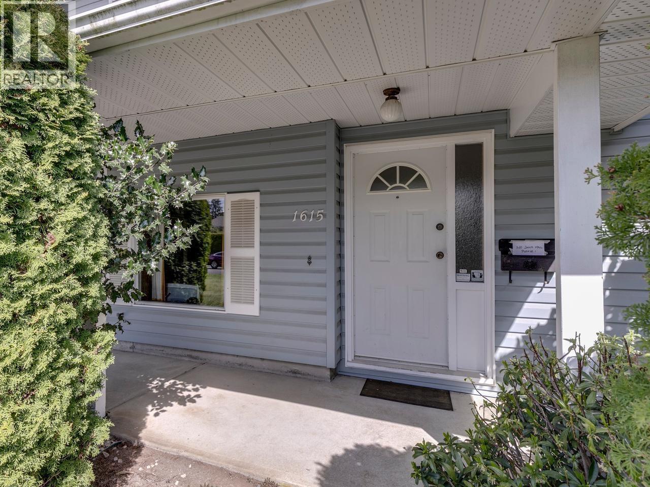 1615 Cornell Avenue, Coquitlam, British Columbia  V3J 3A2 - Photo 38 - R3112961