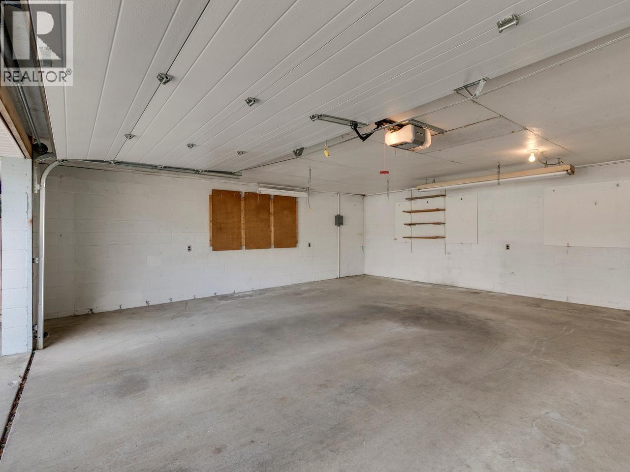 1615 Cornell Avenue, Coquitlam, British Columbia  V3J 3A2 - Photo 10 - R3112961