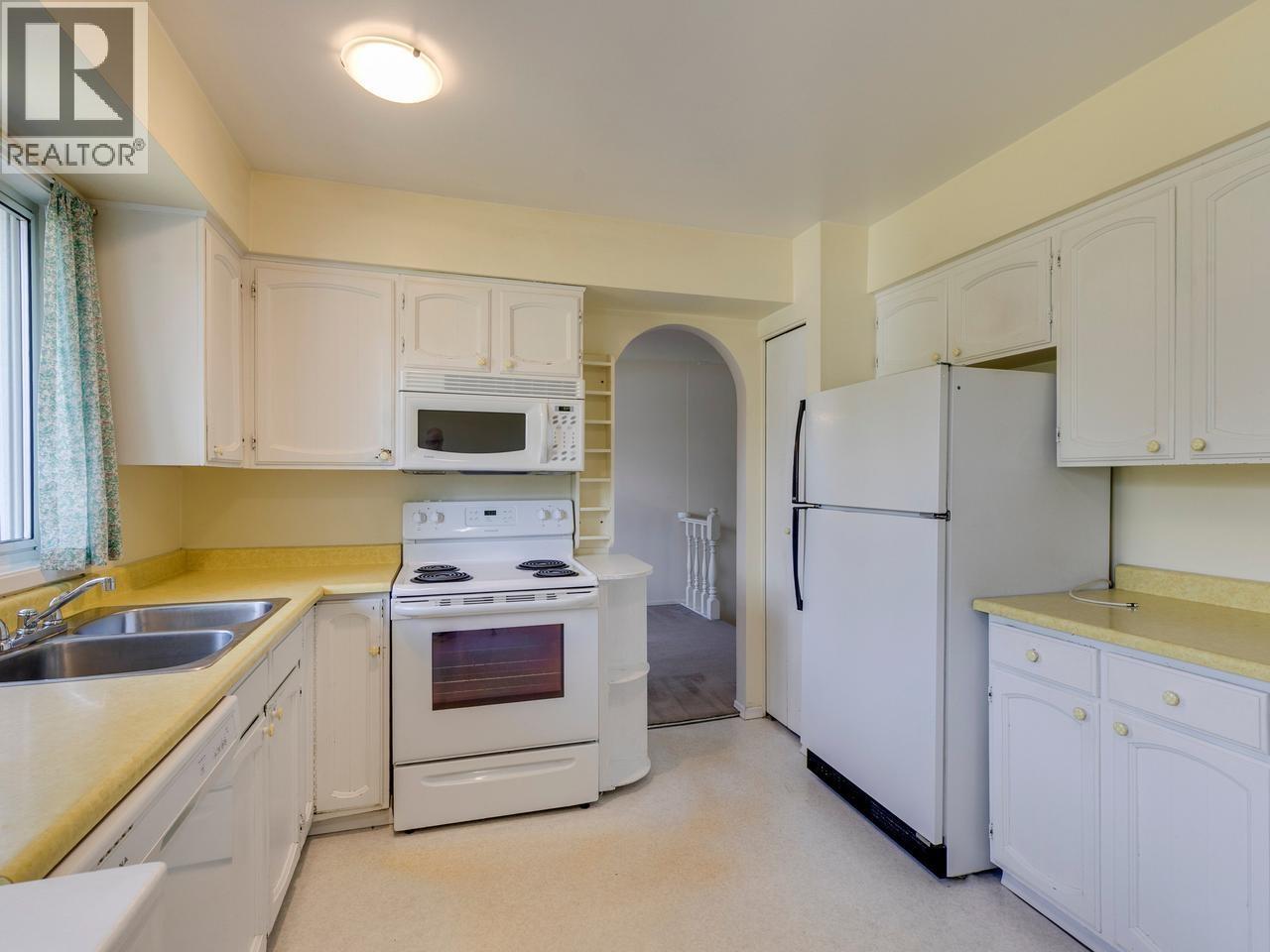 1615 Cornell Avenue, Coquitlam, British Columbia  V3J 3A2 - Photo 21 - R3112961