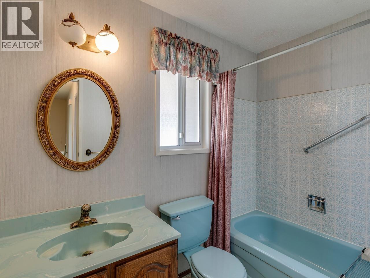 1615 Cornell Avenue, Coquitlam, British Columbia  V3J 3A2 - Photo 34 - R3112961