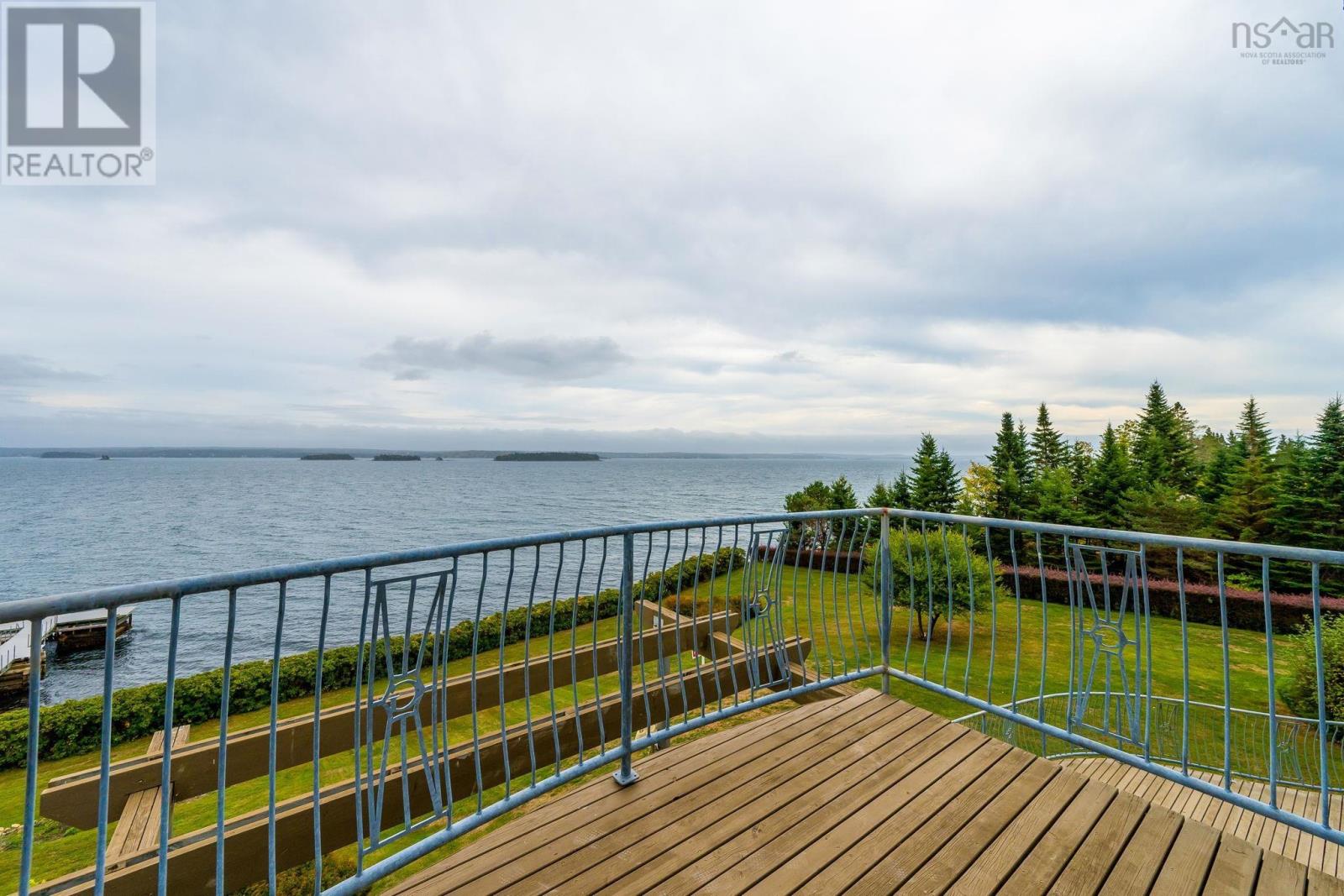 38 Lennox Road, Black Point, Nova Scotia  B0J 1T0 - Photo 6 - 202525543