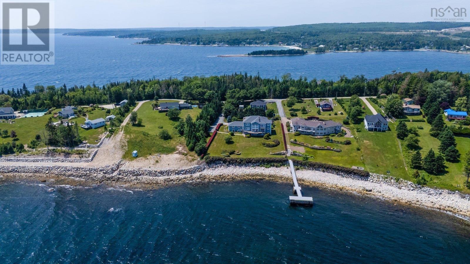 38 Lennox Road, Black Point, Nova Scotia  B0J 1T0 - Photo 8 - 202525543