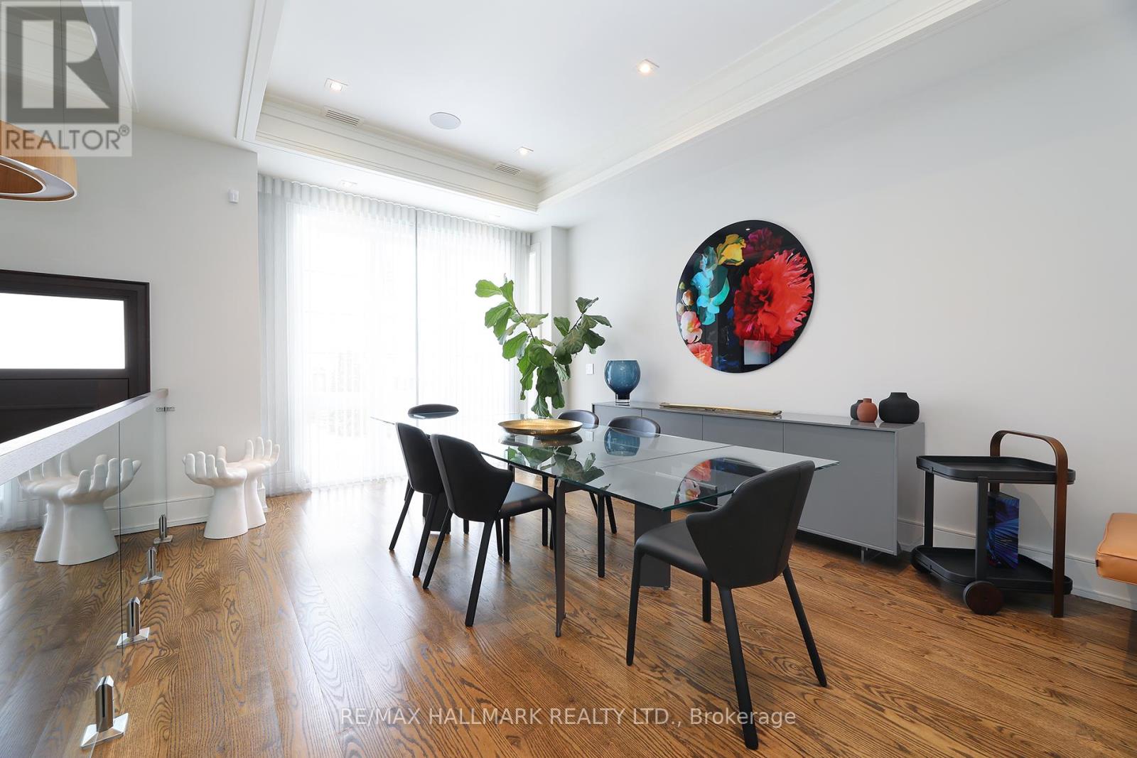 159 Roe Avenue, Toronto, Ontario  M5M 2J1 - Photo 5 - C13036484