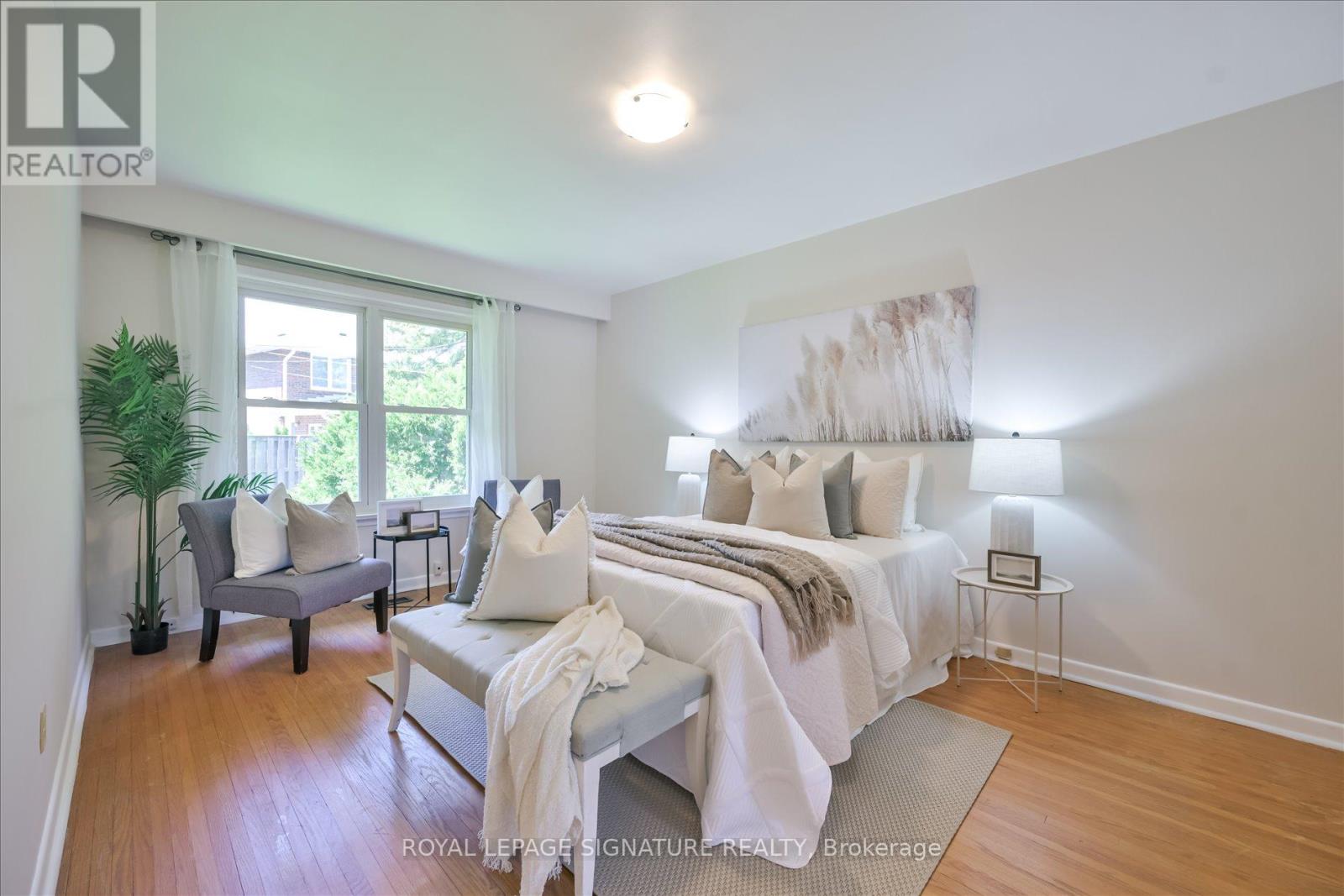 10 Gretna Avenue, Toronto, Ontario  M4A 2H4 - Photo 11 - C13036538