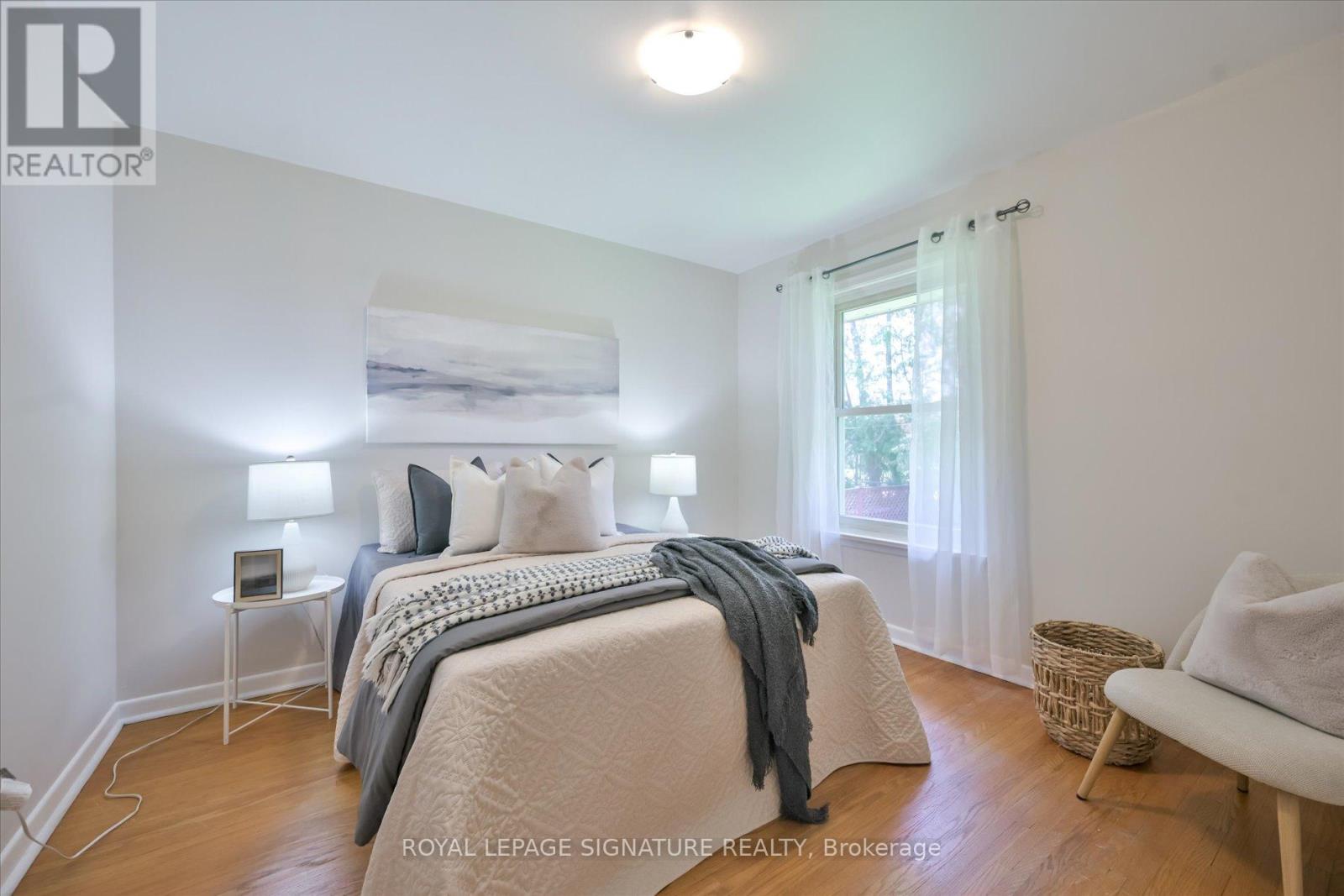 10 Gretna Avenue, Toronto, Ontario  M4A 2H4 - Photo 12 - C13036538