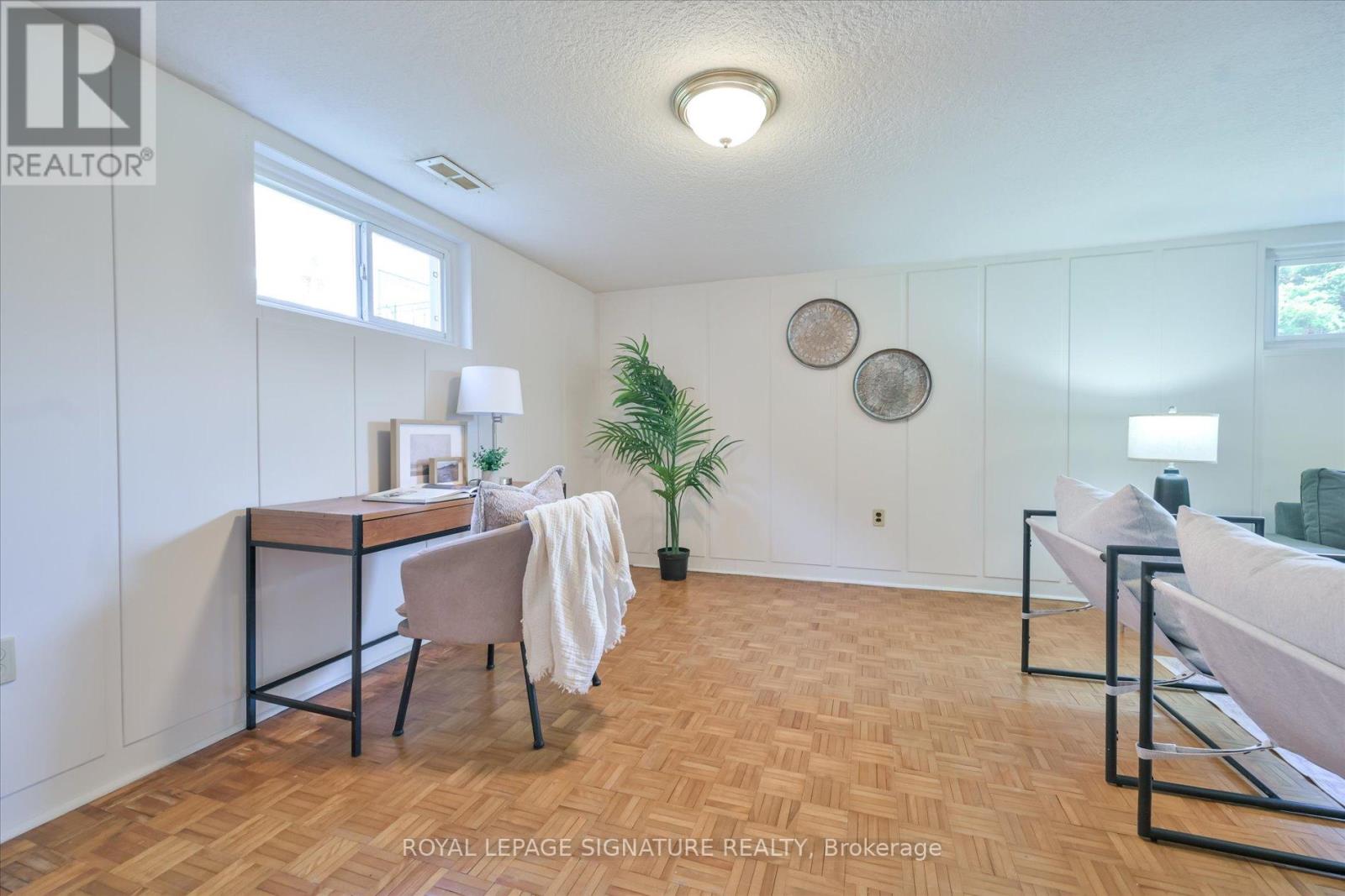 10 Gretna Avenue, Toronto, Ontario  M4A 2H4 - Photo 18 - C13036538