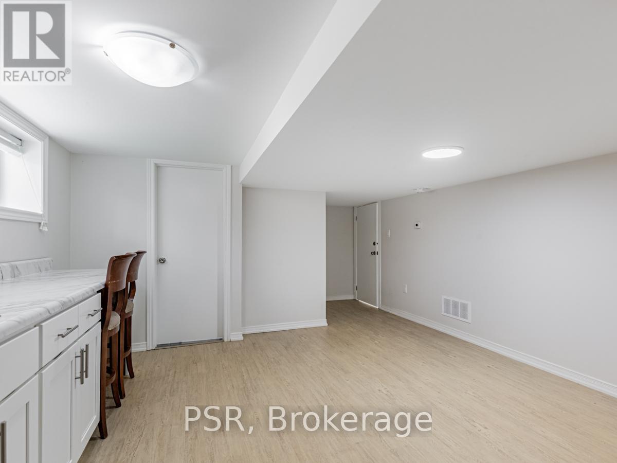 Bsmt - 41 Fairholme Avenue, Toronto, Ontario  M6B 2W7 - Photo 5 - C13036604