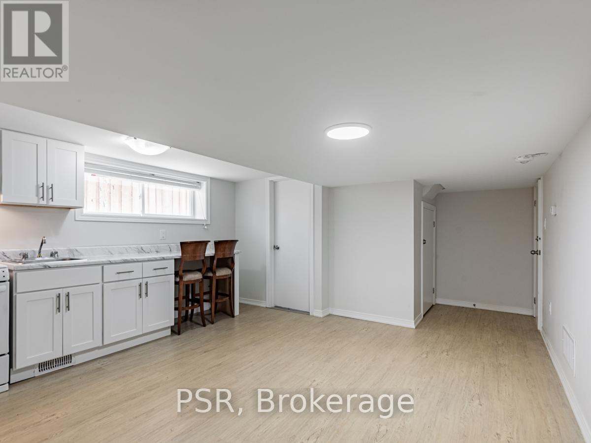 Bsmt - 41 Fairholme Avenue, Toronto, Ontario  M6B 2W7 - Photo 7 - C13036604