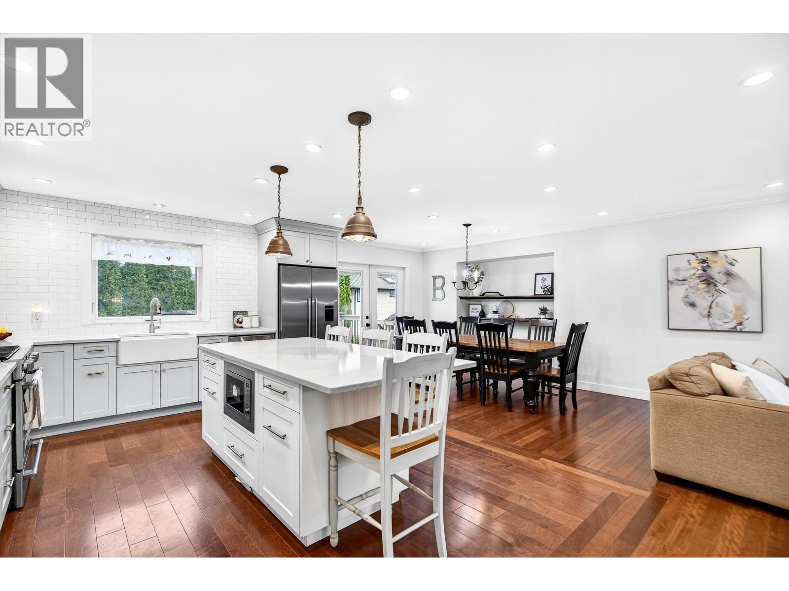 22707 Balabanian Circle, Maple Ridge, British Columbia  V2X 9N4 - Photo 6 - R3114997