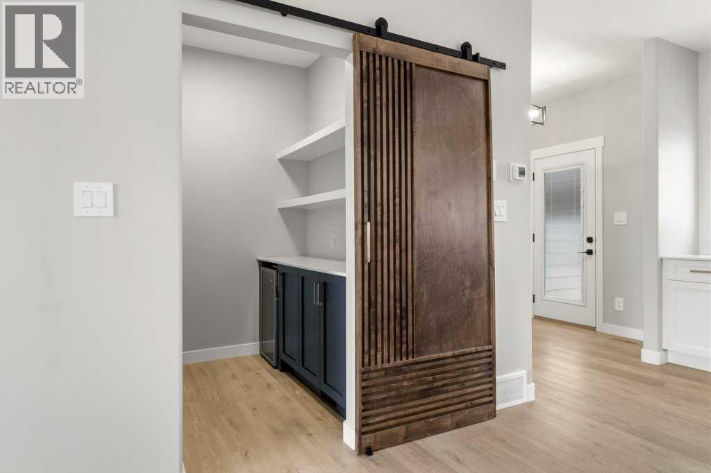 4307 48 Avenue, Sylvan Lake, Alberta  T4S 1N7 - Photo 4 - A2297723