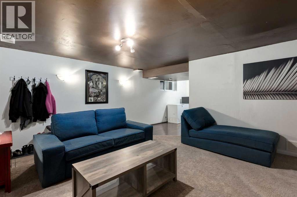 4 Cedarbrook Way Sw, Calgary, Alberta  T2W 3Y3 - Photo 34 - A2301727