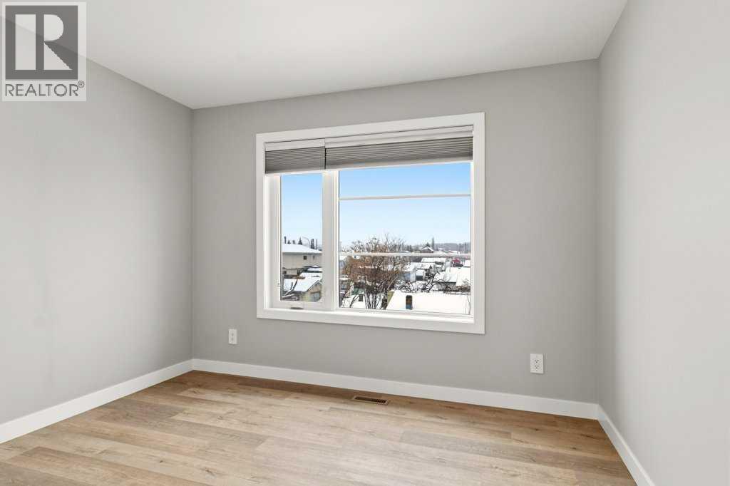 4307 48 Avenue, Sylvan Lake, Alberta  T4S 1N7 - Photo 16 - A2297723