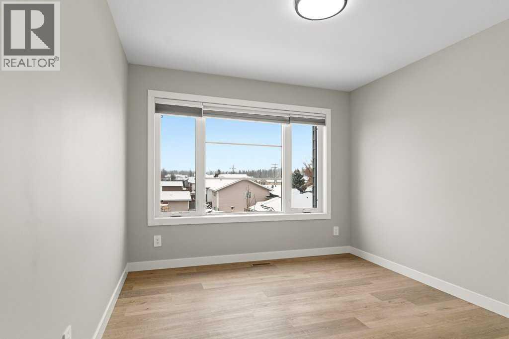 4307 48 Avenue, Sylvan Lake, Alberta  T4S 1N7 - Photo 17 - A2297723