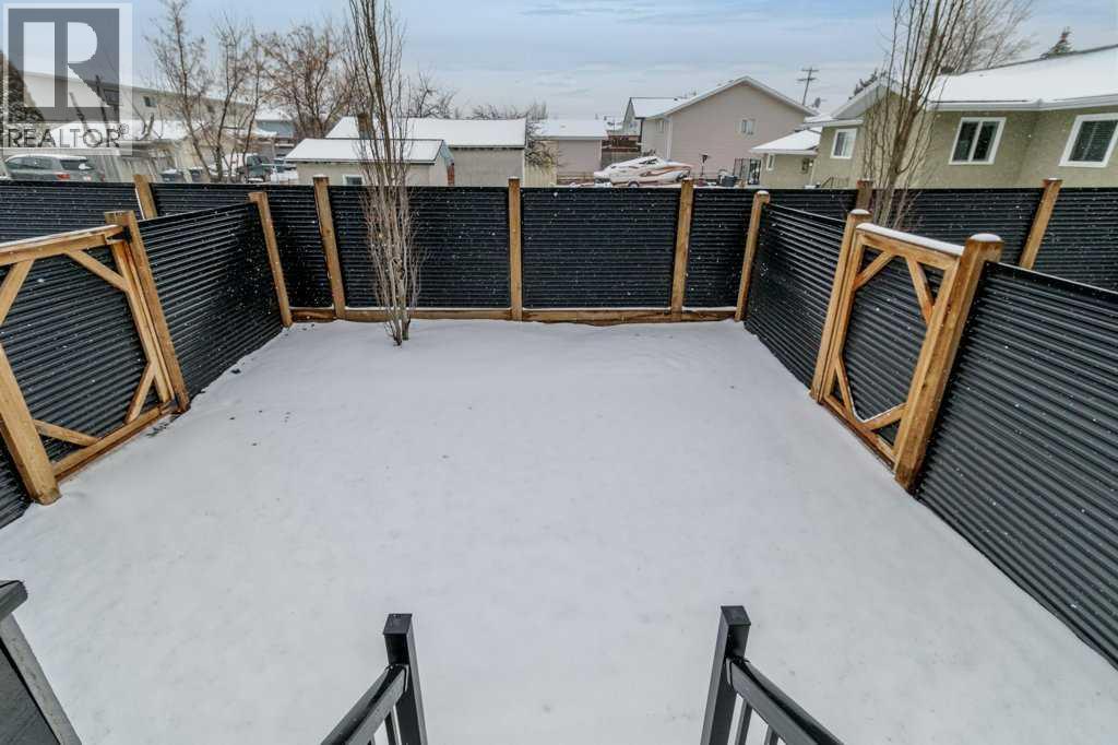 4307 48 Avenue, Sylvan Lake, Alberta  T4S 1N7 - Photo 32 - A2297723