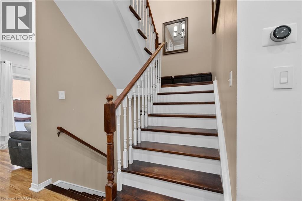 33 Panorama Way, Hamilton, Ontario  L8E 6C6 - Photo 22 - 40820885