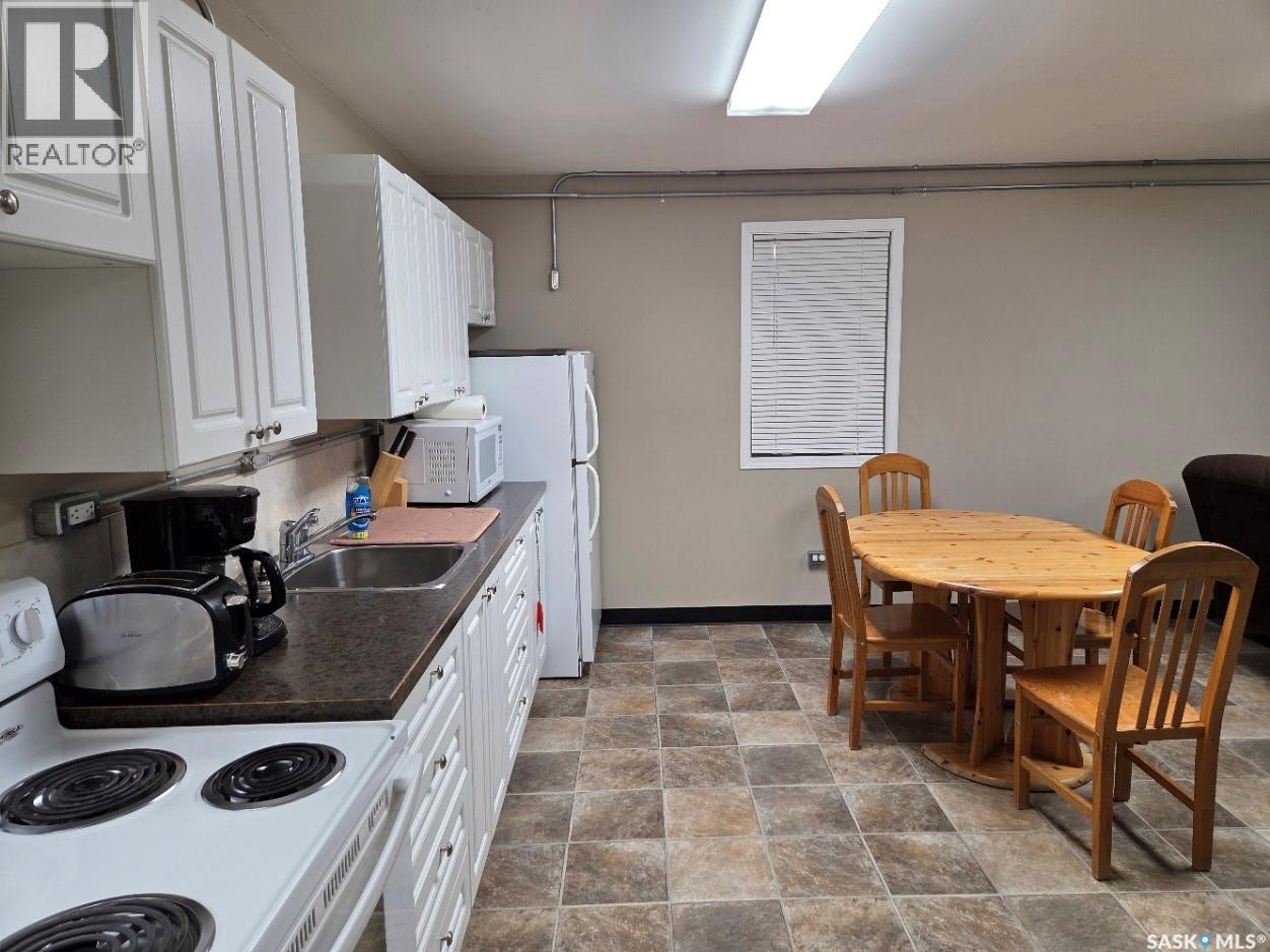 100 Railway Avenue, Middle Lake, Saskatchewan  S0K 2X0 - Photo 40 - SK033756