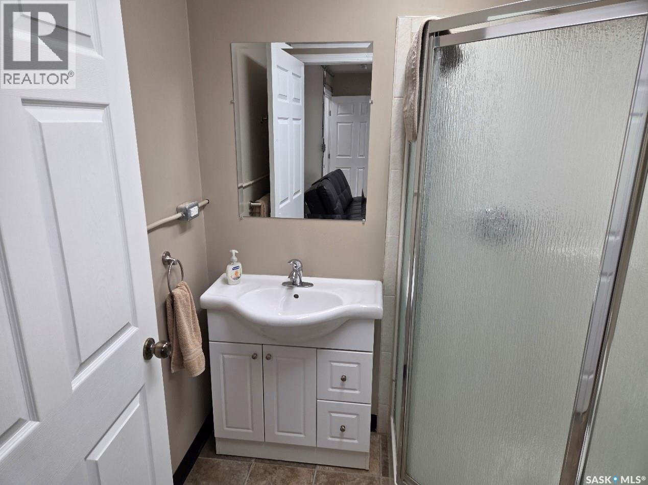 100 Railway Avenue, Middle Lake, Saskatchewan  S0K 2X0 - Photo 53 - SK033756