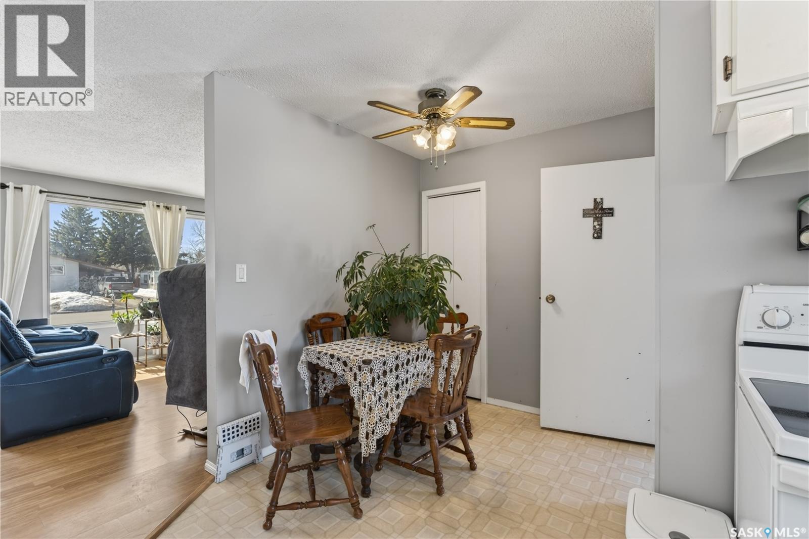 408 Park Avenue, Melfort, Saskatchewan  S0E 1A0 - Photo 14 - SK033579