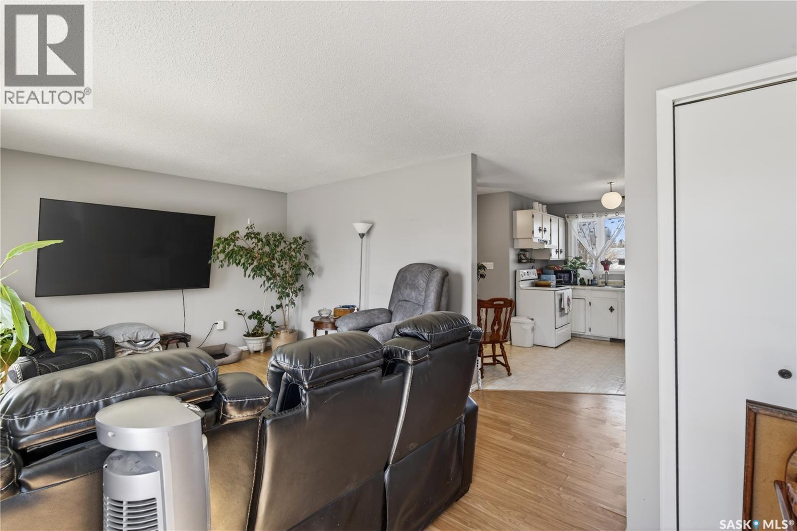 408 Park Avenue, Melfort, Saskatchewan  S0E 1A0 - Photo 18 - SK033579