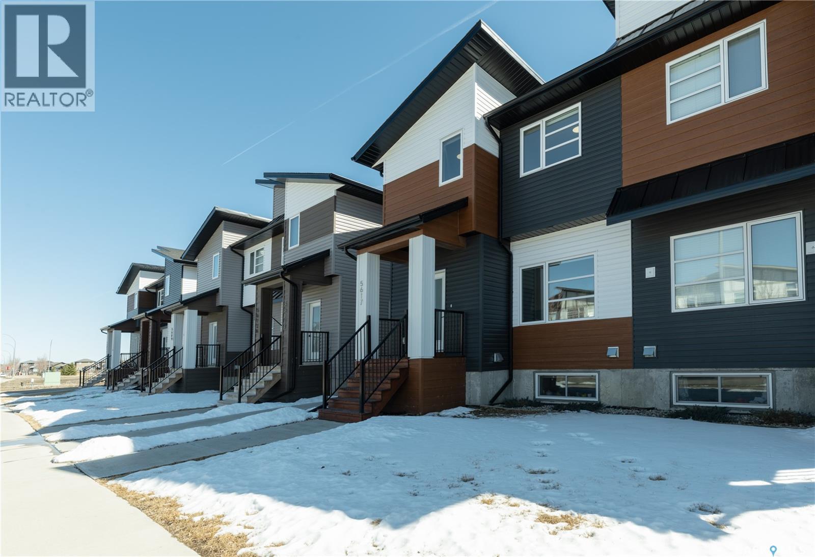 5617 Tutor Way, Regina, Saskatchewan  S4W 0N5 - Photo 2 - SK033522