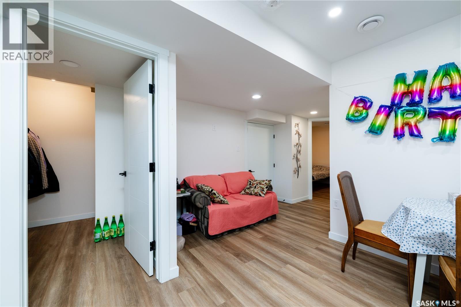 5617 Tutor Way, Regina, Saskatchewan  S4W 0N5 - Photo 25 - SK033522