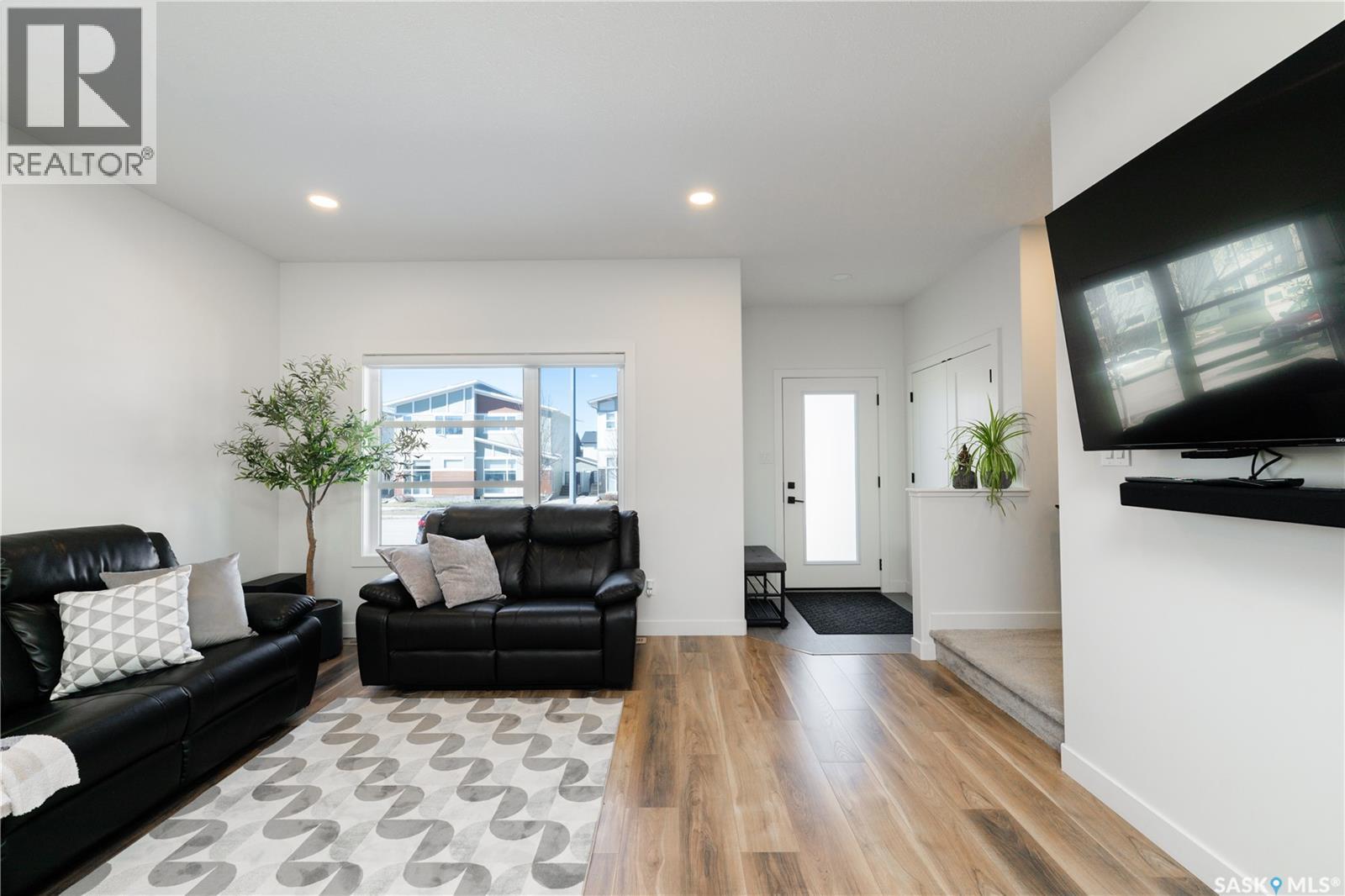 5617 Tutor Way, Regina, Saskatchewan  S4W 0N5 - Photo 9 - SK033522