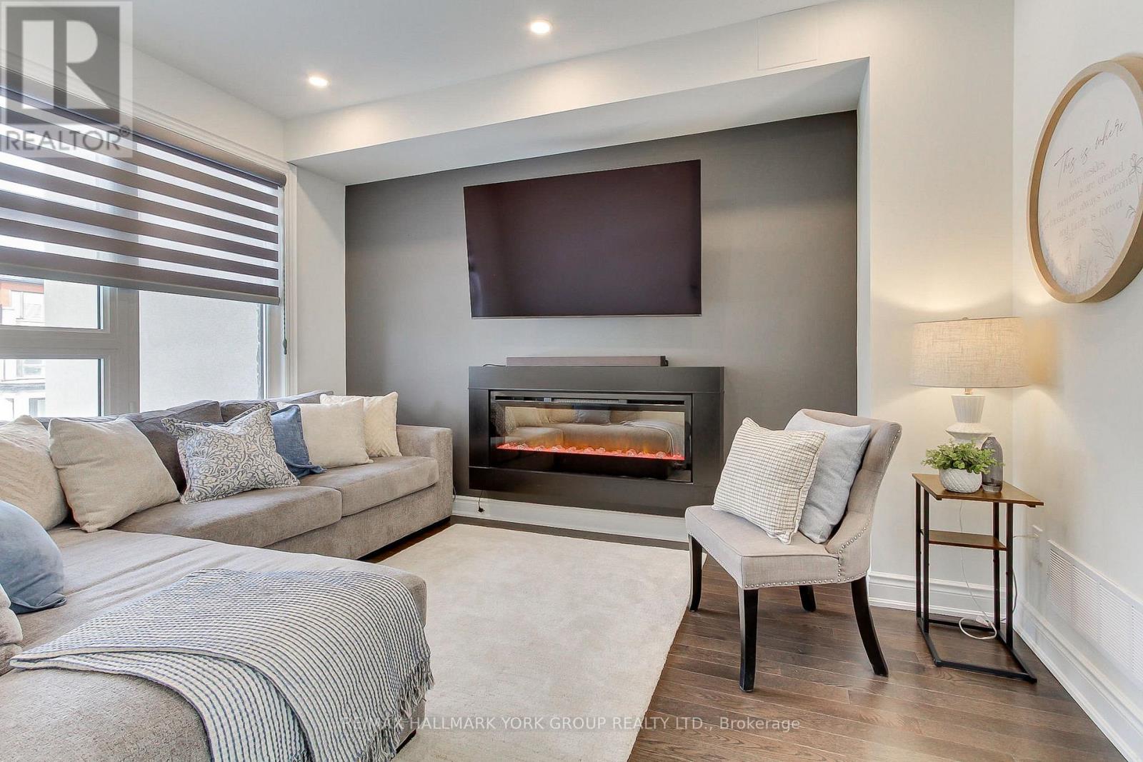 534 New England Court, Newmarket, Ontario  L3X 0M6 - Photo 12 - N13036524