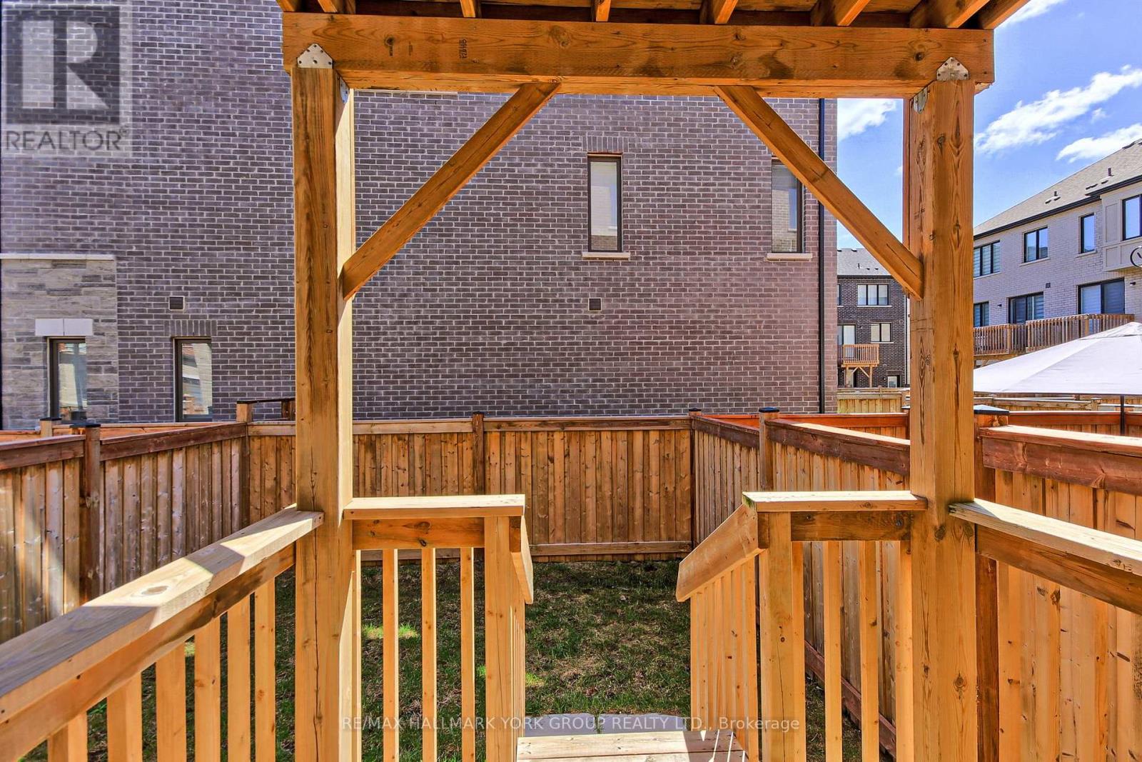 534 New England Court, Newmarket, Ontario  L3X 0M6 - Photo 44 - N13036524