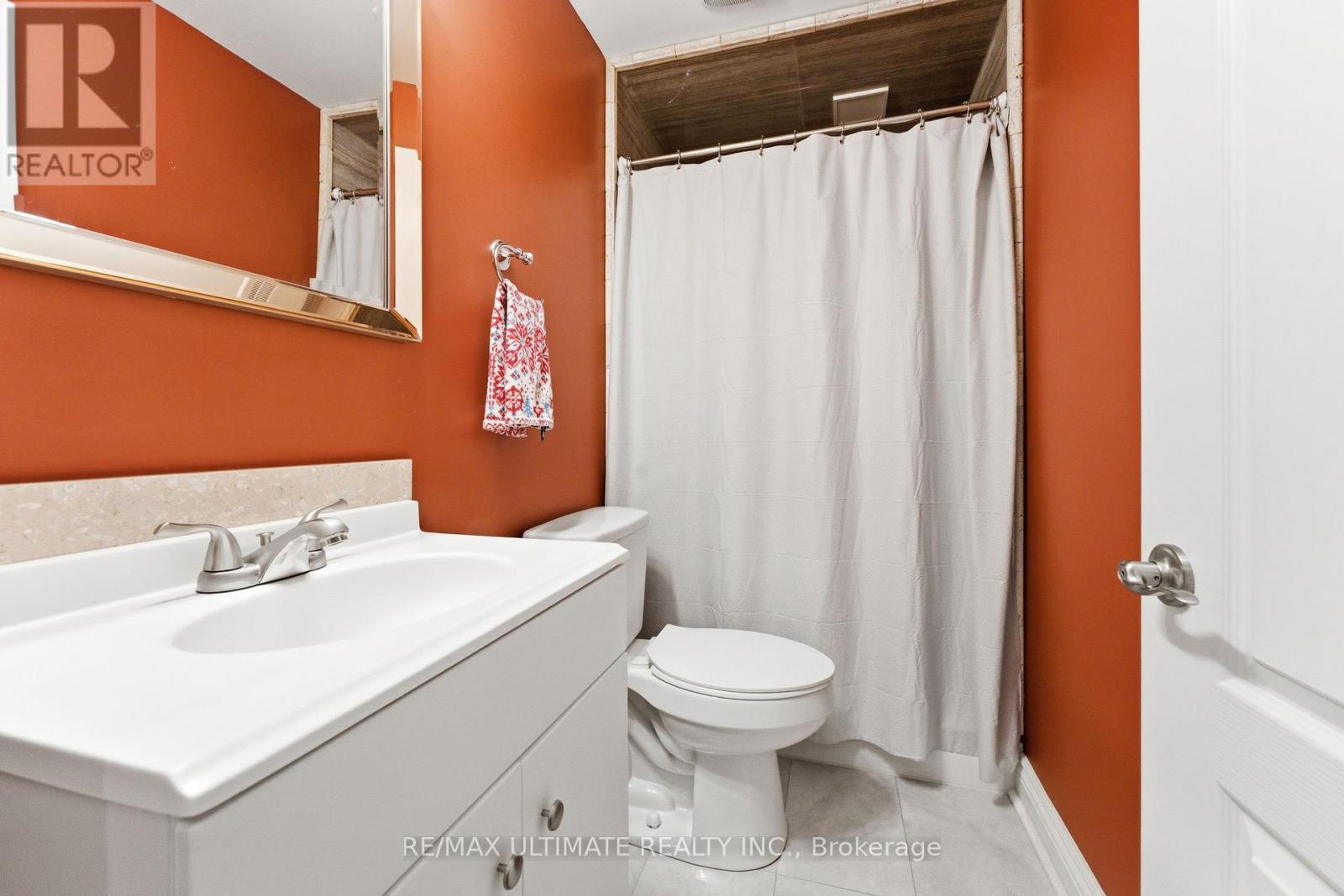 445 Woodspring Avenue, Newmarket, Ontario  L3X 3L1 - Photo 32 - N13036546