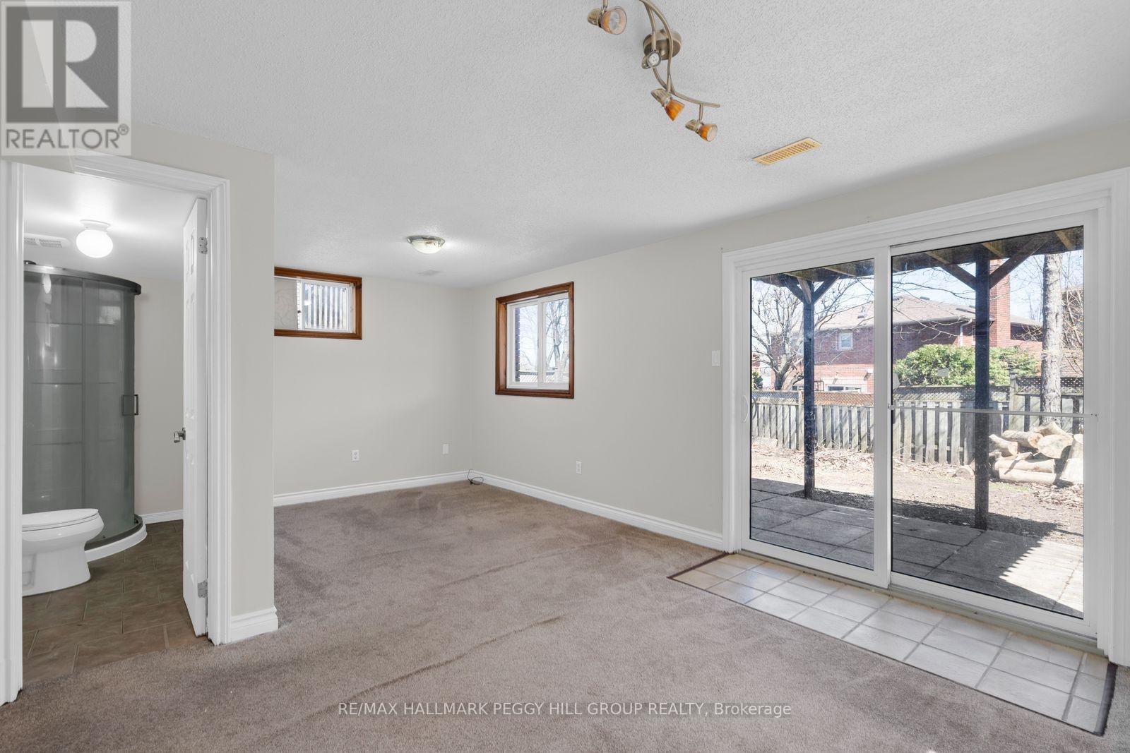 24 Geddes Crescent, Barrie (Northwest), Ontario  L4N 7B2 - Photo 11 - S13036554