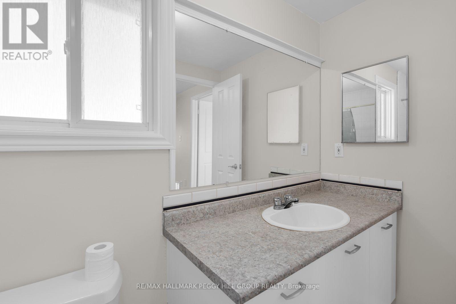 24 Geddes Crescent, Barrie (Northwest), Ontario  L4N 7B2 - Photo 9 - S13036554