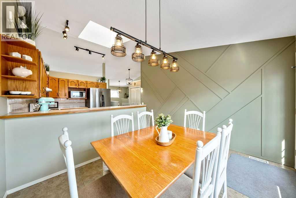 149 West Terrace Crescent, Cochrane, Alberta  T4C 1R3 - Photo 14 - A2298502