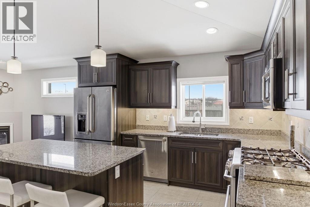 2505 Cypress Avenue, Windsor, Ontario  N8P 1Y4 - Photo 12 - 26009001