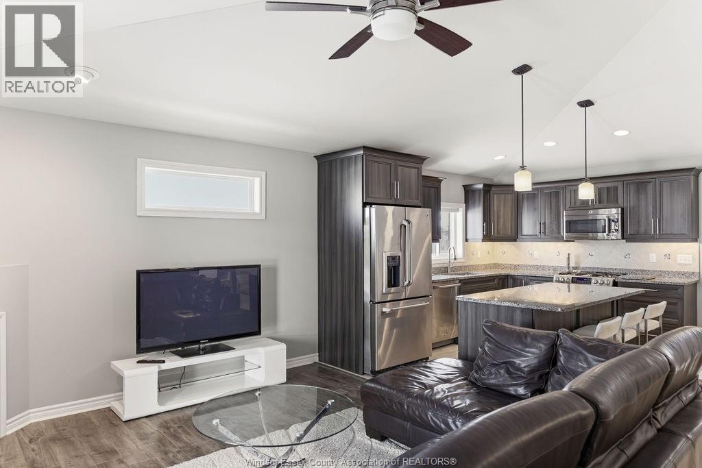 2505 Cypress Avenue, Windsor, Ontario  N8P 1Y4 - Photo 20 - 26009001