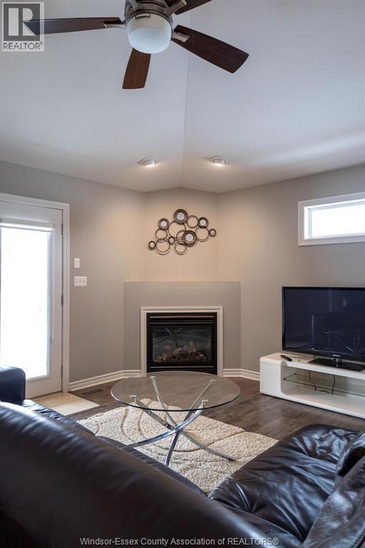 2505 Cypress Avenue, Windsor, Ontario  N8P 1Y4 - Photo 19 - 26009001