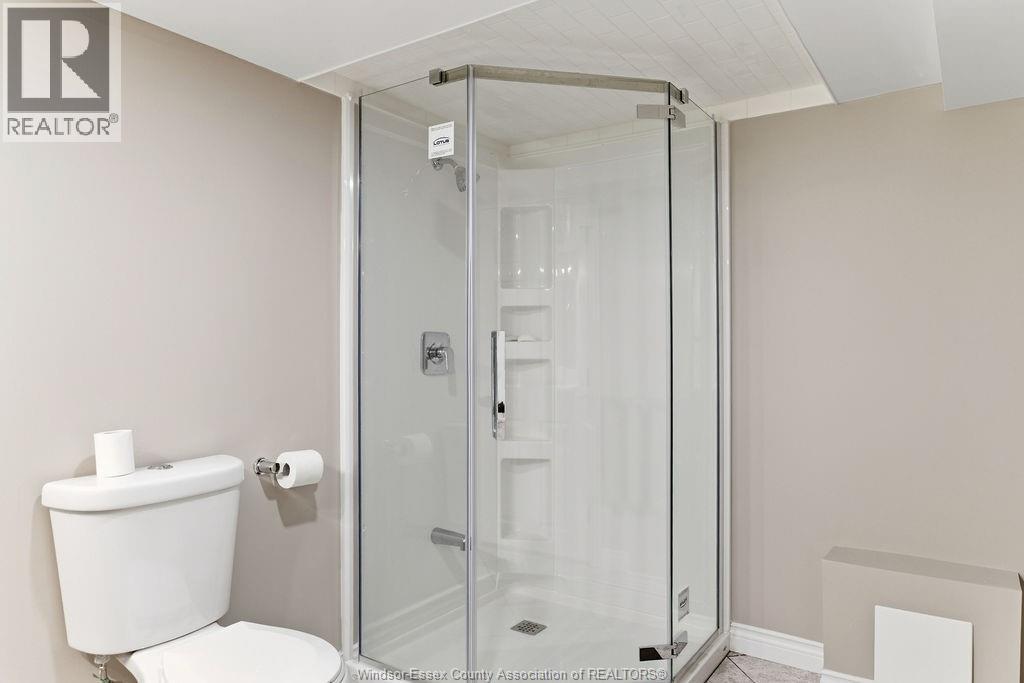 2505 Cypress Avenue, Windsor, Ontario  N8P 1Y4 - Photo 36 - 26009001