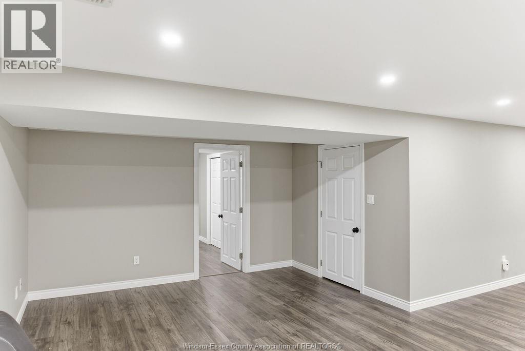 2505 Cypress Avenue, Windsor, Ontario  N8P 1Y4 - Photo 39 - 26009001