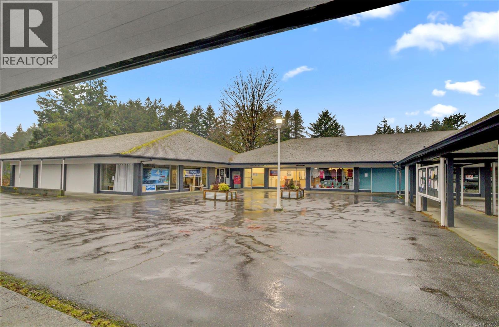 375 Nimpkish Dr, Gold River, British Columbia  V0P 1G0 - Photo 24 - 1032980