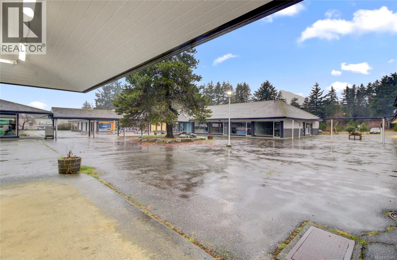 375 Nimpkish Dr, Gold River, British Columbia  V0P 1G0 - Photo 11 - 1032980