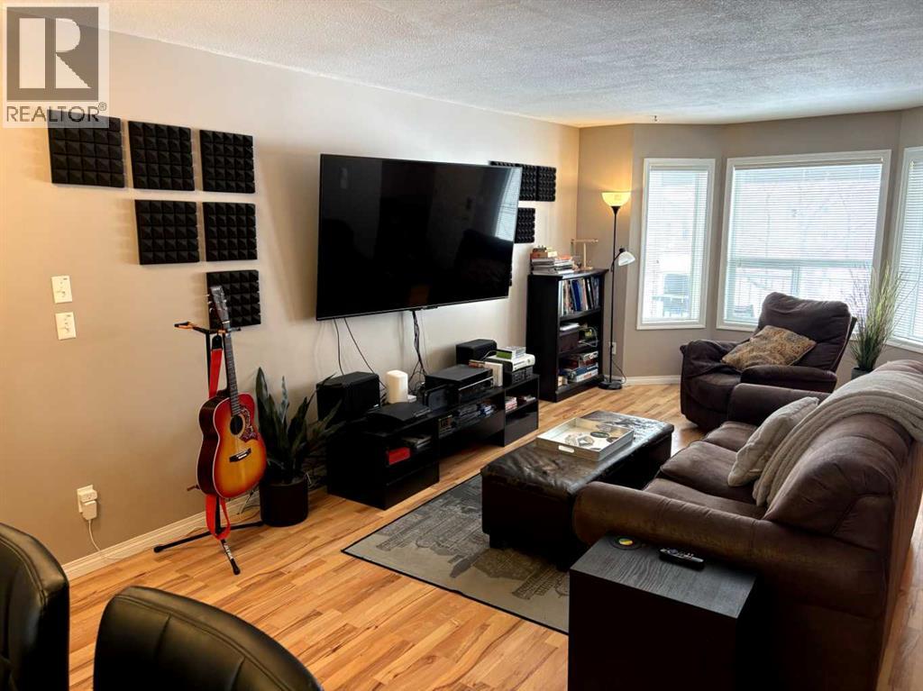 47, 33 Donlevy Avenue, Red Deer, Alberta  T4R 3B6 - Photo 3 - A2290813