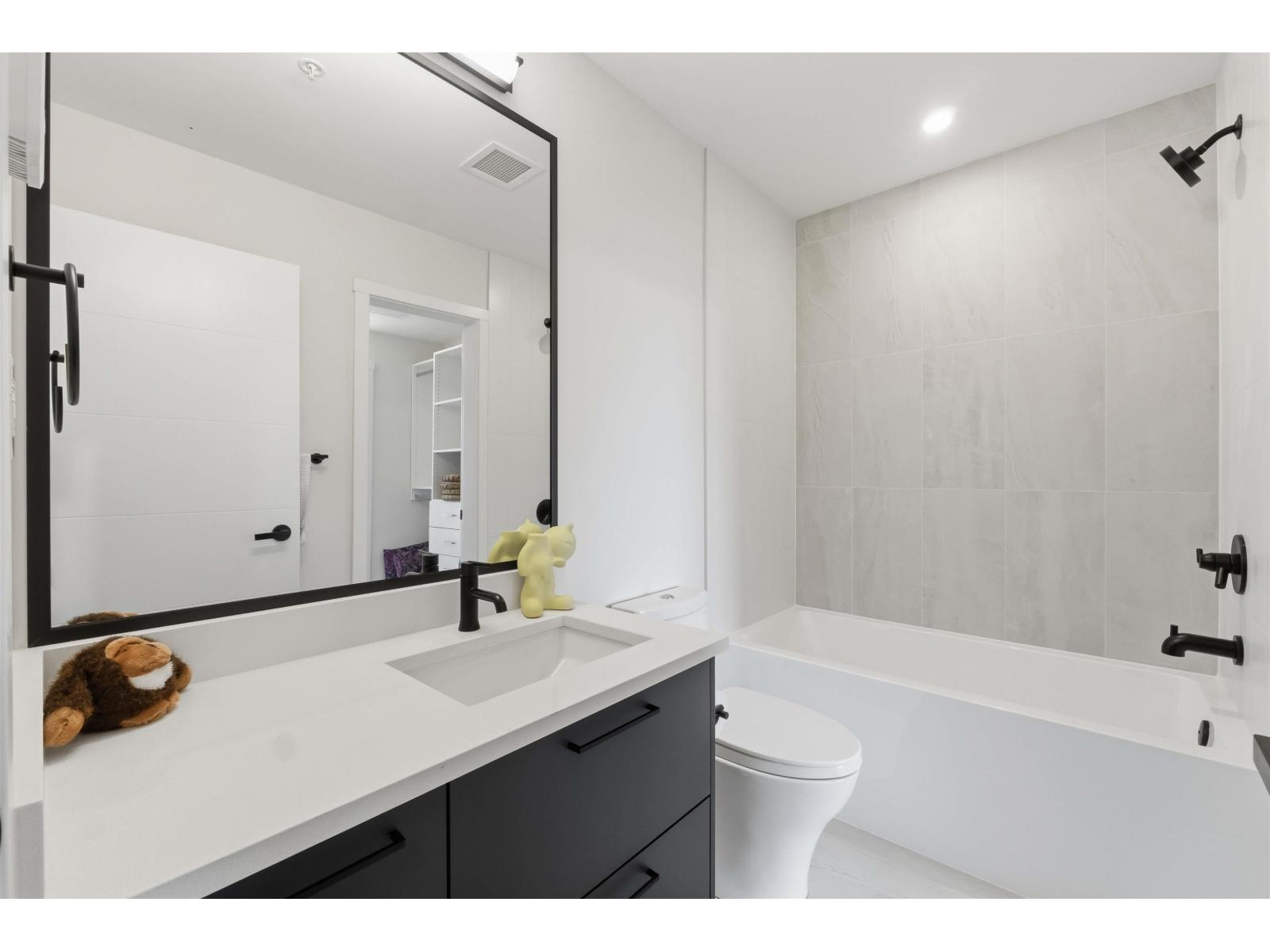 413 200a Street, Langley, British Columbia  V2Y 3W9 - Photo 22 - R3114481