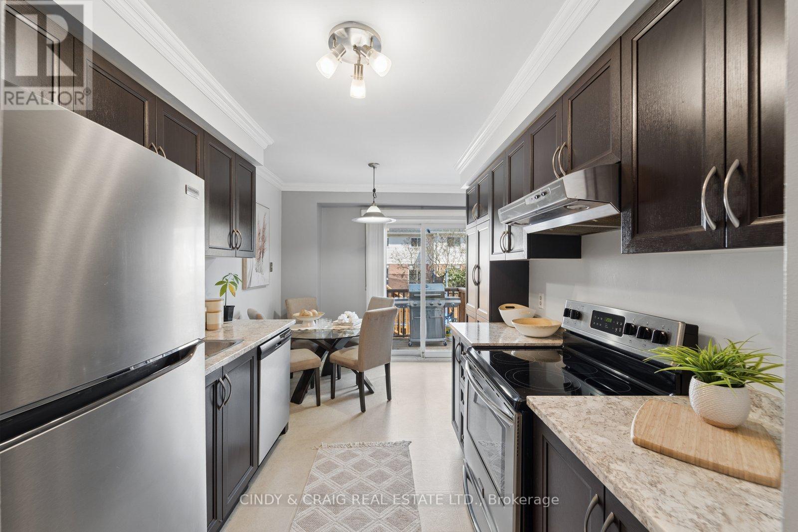 5 Mcmann Crescent, Clarington, Ontario  L1E 2H4 - Photo 5 - E13034800