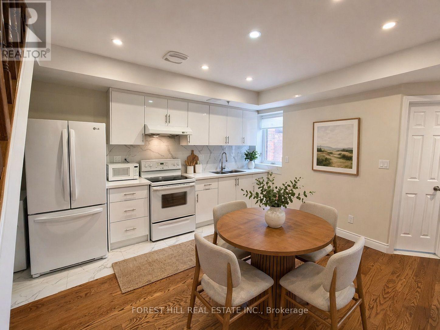 Upper - 757 Ossington Avenue, Toronto, Ontario  M6G 3T8 - Photo 2 - W13036482