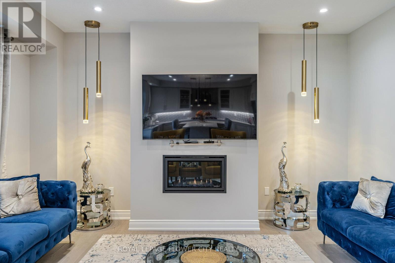 8 Ixworth Circle, Brampton, Ontario  L6Y 6J8 - Photo 19 - W13036512