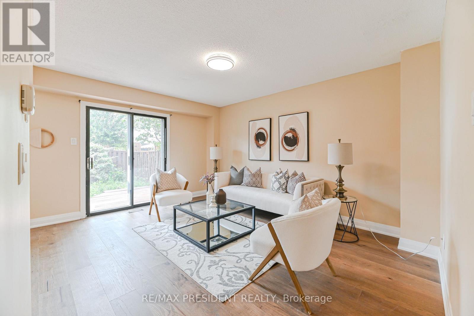 4 Lawnview Court, Brampton, Ontario  L7G 1T4 - Photo 18 - W13036568