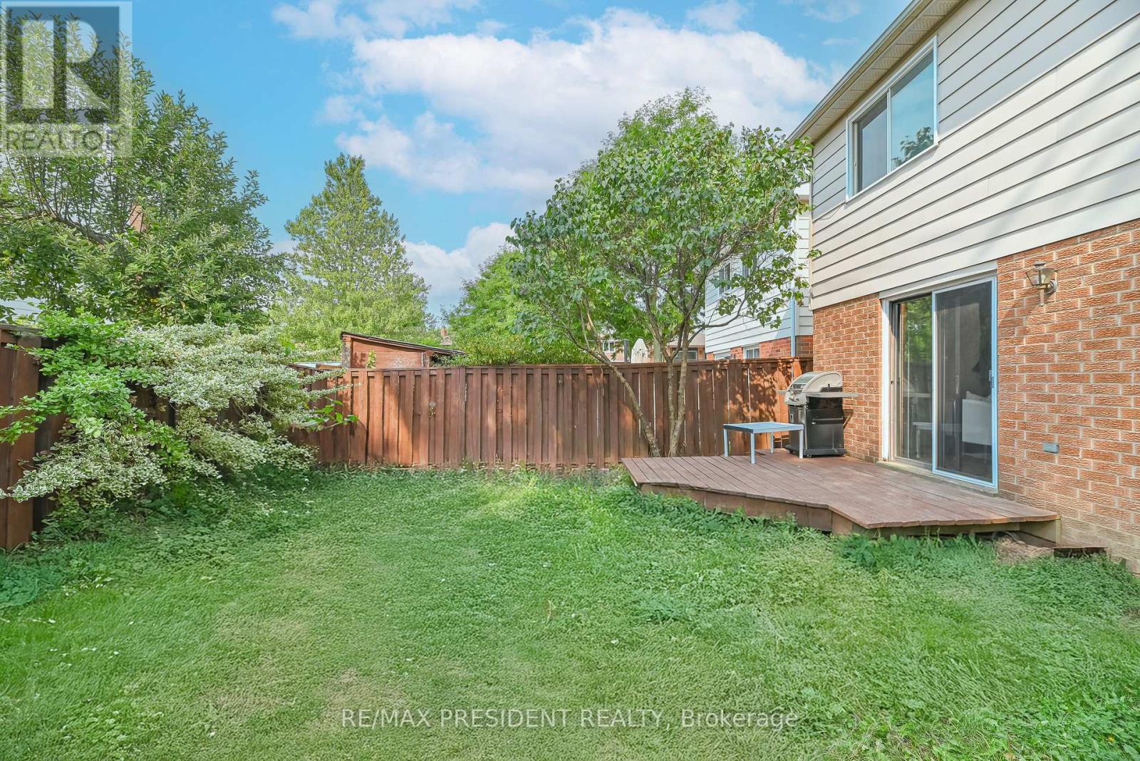 4 Lawnview Court, Brampton, Ontario  L7G 1T4 - Photo 49 - W13036568