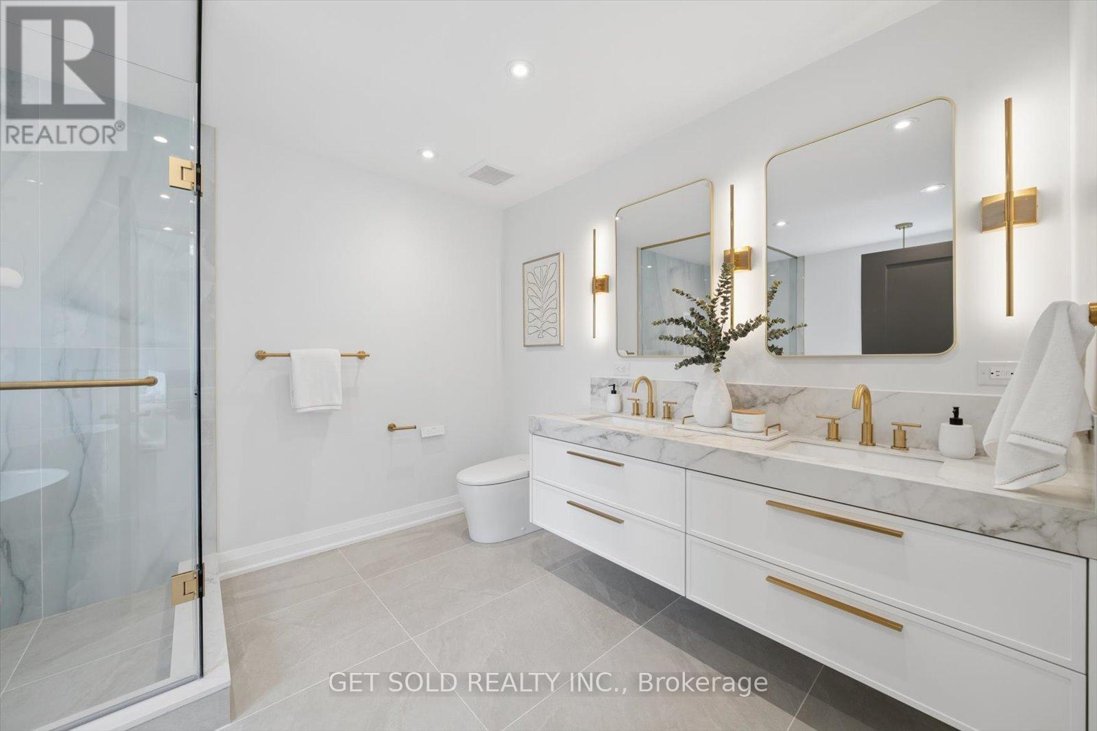 1768 Sherwood Forrest Circle, Mississauga, Ontario  L5K 2H6 - Photo 29 - W13036578