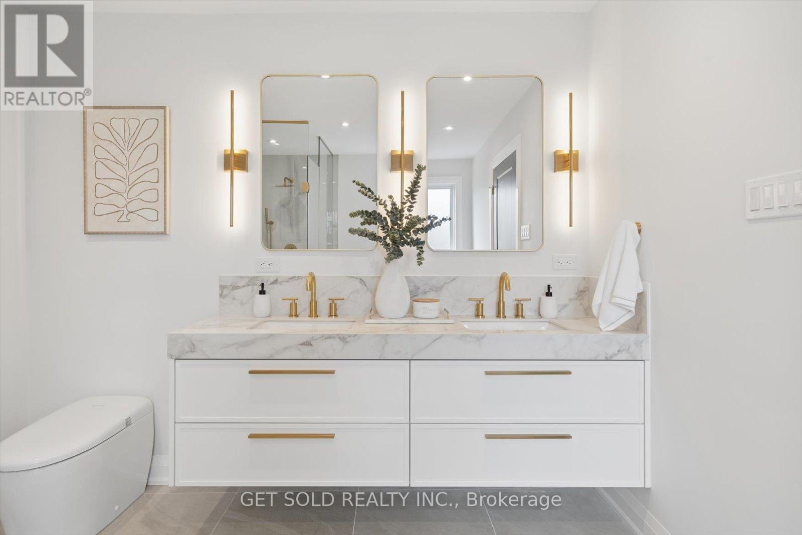 1768 Sherwood Forrest Circle, Mississauga, Ontario  L5K 2H6 - Photo 31 - W13036578